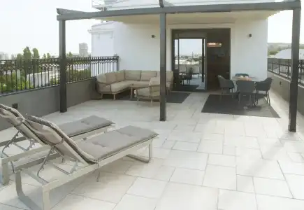 H41 Luxury Suites - 53