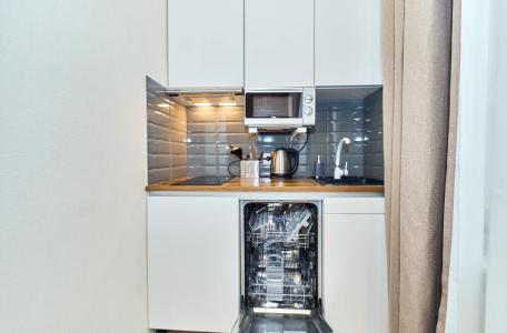 GrandWhite Apart - 172