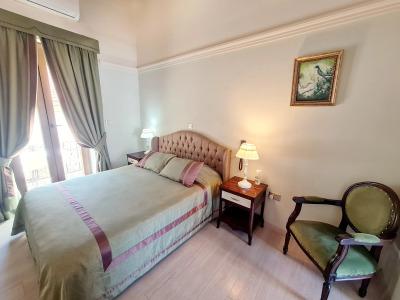 Sofia Boutique 9 - 105