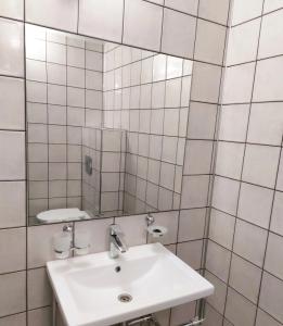 Na Mikhaylovskoy 9 - 129