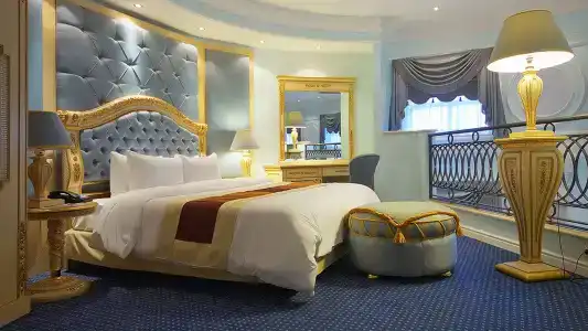 Crowne Plaza -, an IHG - 66