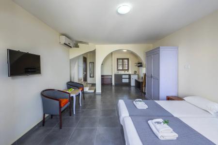 Latchi Family Resort - 26