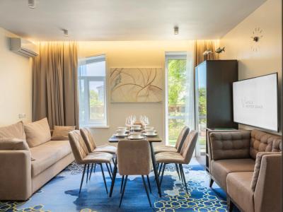 V&Rooftop lounge - 203