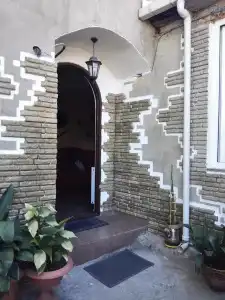 Lea Guest House - 1