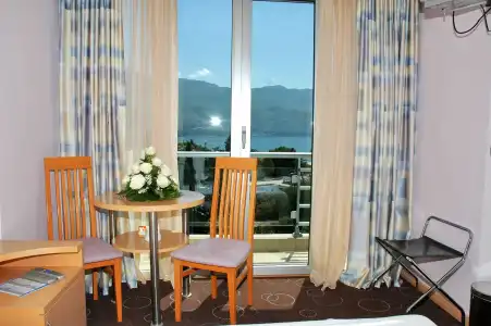 Montenegro Beach Resort - 14