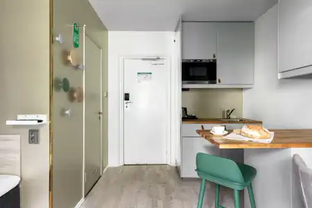 Avanti Apartments - 12