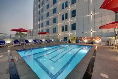 Omega Dubai - 4