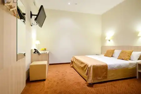 Skypoint - 9