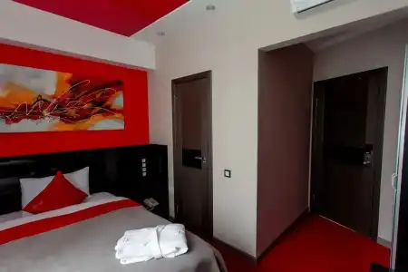 Mildom Premium - 33