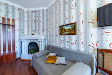 Демократ на Некрасова 58 - 141