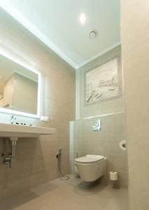 Downtown Suites Yerevan - 47