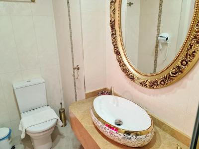 Sofia Boutique 9 - 200