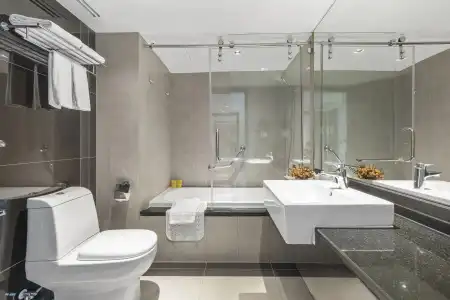Golden Tulip Mandison Suites - 32