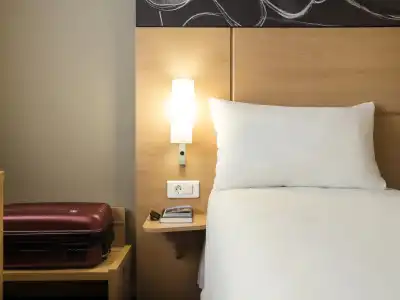 ibis Center - 35