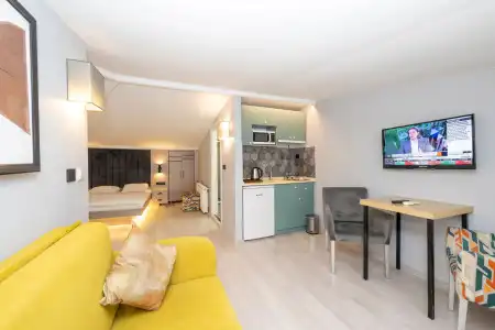 Cirrus Suites - 26