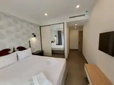 Avenue 30 - 62