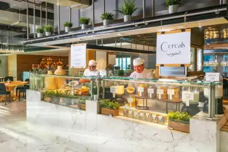 Sheraton Grand, Dubai - 10