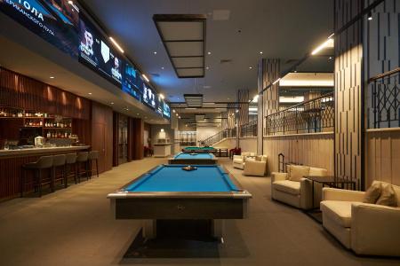 FarFour Inn & Suite - 13