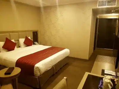Ramada by Wyndham Bishkek Centre - 35