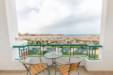 Sunrise Garden Beach Resort - 14