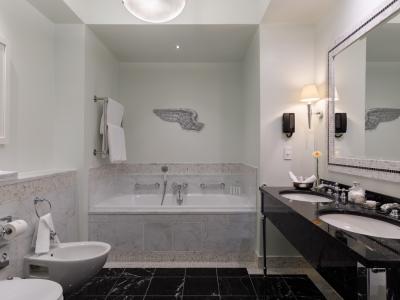 Астория Rocco Forte - 136