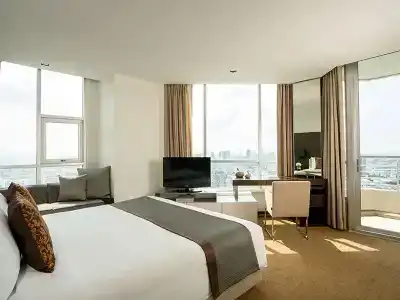 JC Kevin Sathorn Bangkok - 61