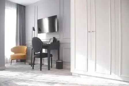 H41 Luxury Suites - 8