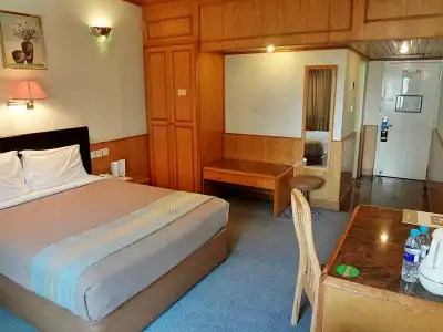 Grand Astoria - 60