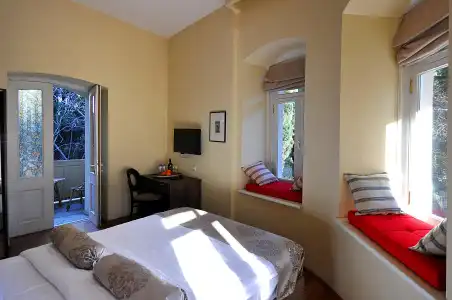 Tekla Palace - 82