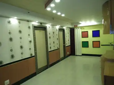 Executive Tower - 1