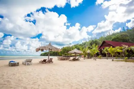 Milana Beach Resort & Spa - 1