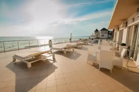 VIP Paris Yacht Hôtel & Spa - 5
