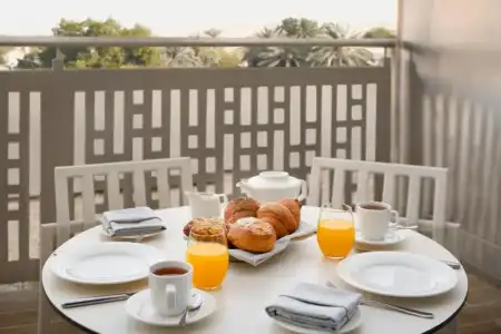Holiday Inn & Suites - Festival City Mall, an IHG - 6