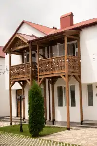 Motives Inn - 15