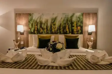 Royal View - 8