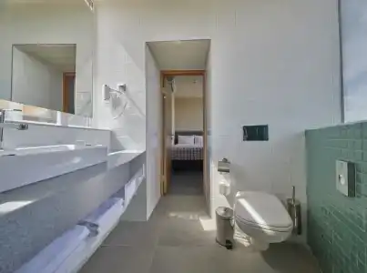 Holiday Inn, an IHG - 51