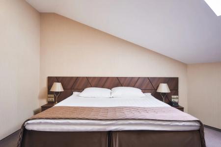 Дипломат - 108