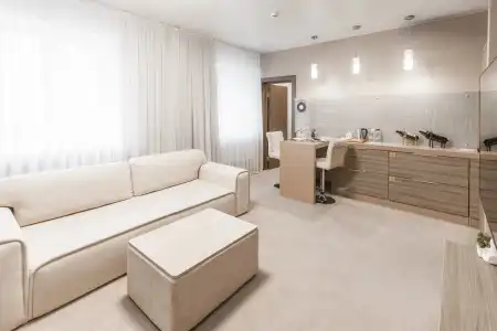 Kamarooms Business & Spa - 100