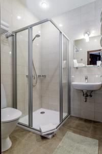 Stariy Dvorik on Orlovskaya - 67