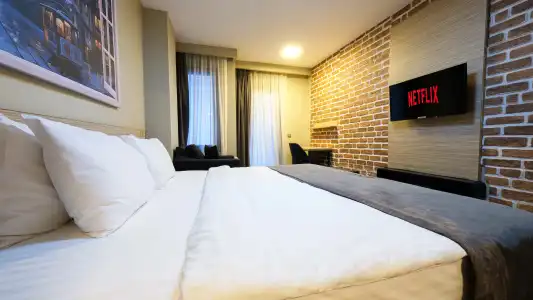 Taksim Nis - 20