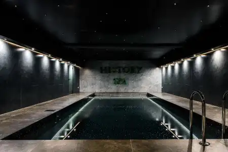 HISTORY Boutique & SPA - 16