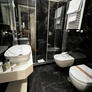Dharma Style & Spa - 57