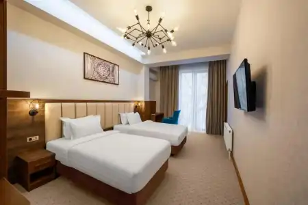 Corner Tashkent - 31