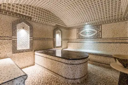 The Royal Mezbon & SPA - 16