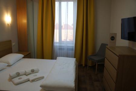 B&B Centre - 111