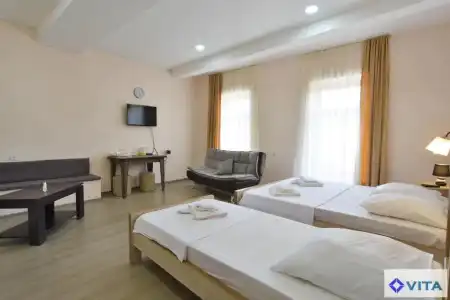Vita Plaza - 3