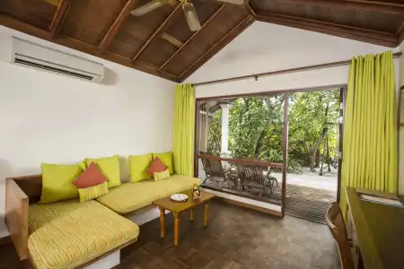 NH Collection Maldives Reethi Resort - 30