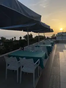 Beachway Side - 9