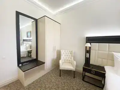 7 Avenue and SPA - 63