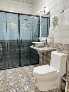 Amiran Boutique - 16